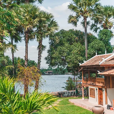 Devi Kampot Resort At Phum Kampot Exterior photo